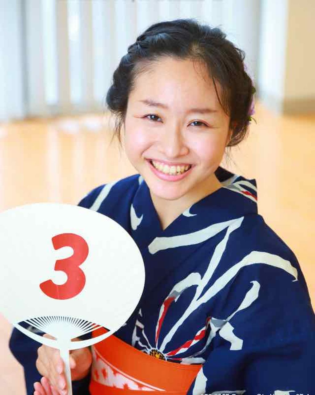 セオティ アイカラーパレット (オーロラパール)/BENEFIQUE/アイシャドウパレットを使ったクチコミ（1枚目）