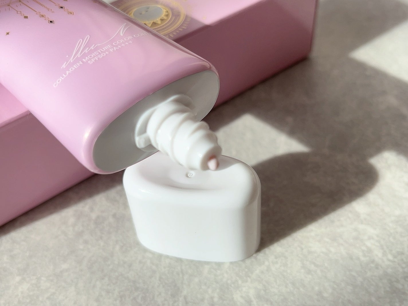 イリュン コラーゲンモイスチャーリップマスク/illuN/リップマスクを使ったクチコミ(2枚目)