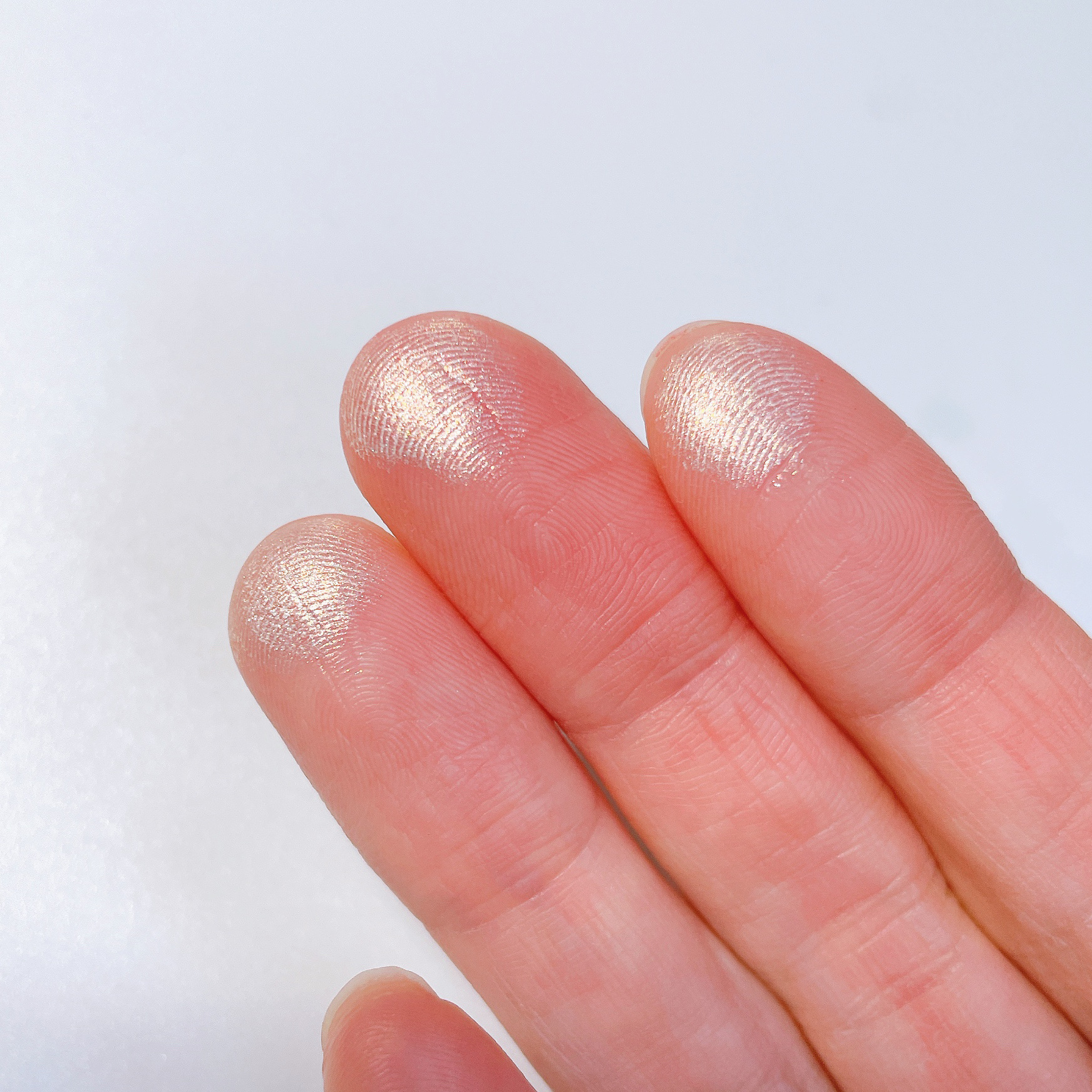 Golden Snitch Highlighter/SHEGLAM/パウダーハイライトを使ったクチコミ（3枚目）