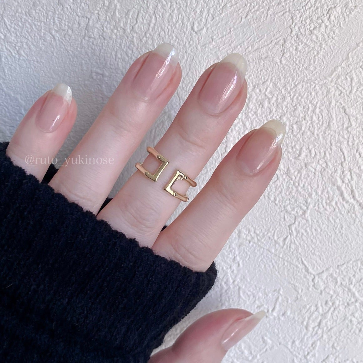 雪ノ瀬@ブルベ冬 on LIPS 「私的オーバル型爪の整え方✨✼••┈┈••✼••┈┈••✼••┈..」(5枚目)
