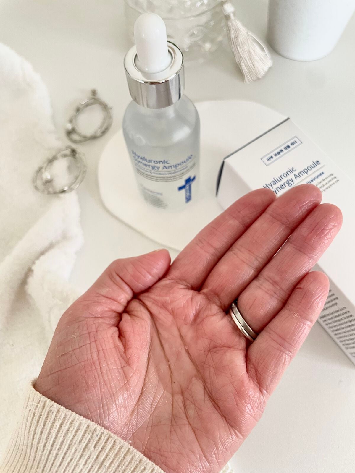 ヒアルロニックシナジーアンプル/IANCELL/美容液を使ったクチコミ(3枚目)