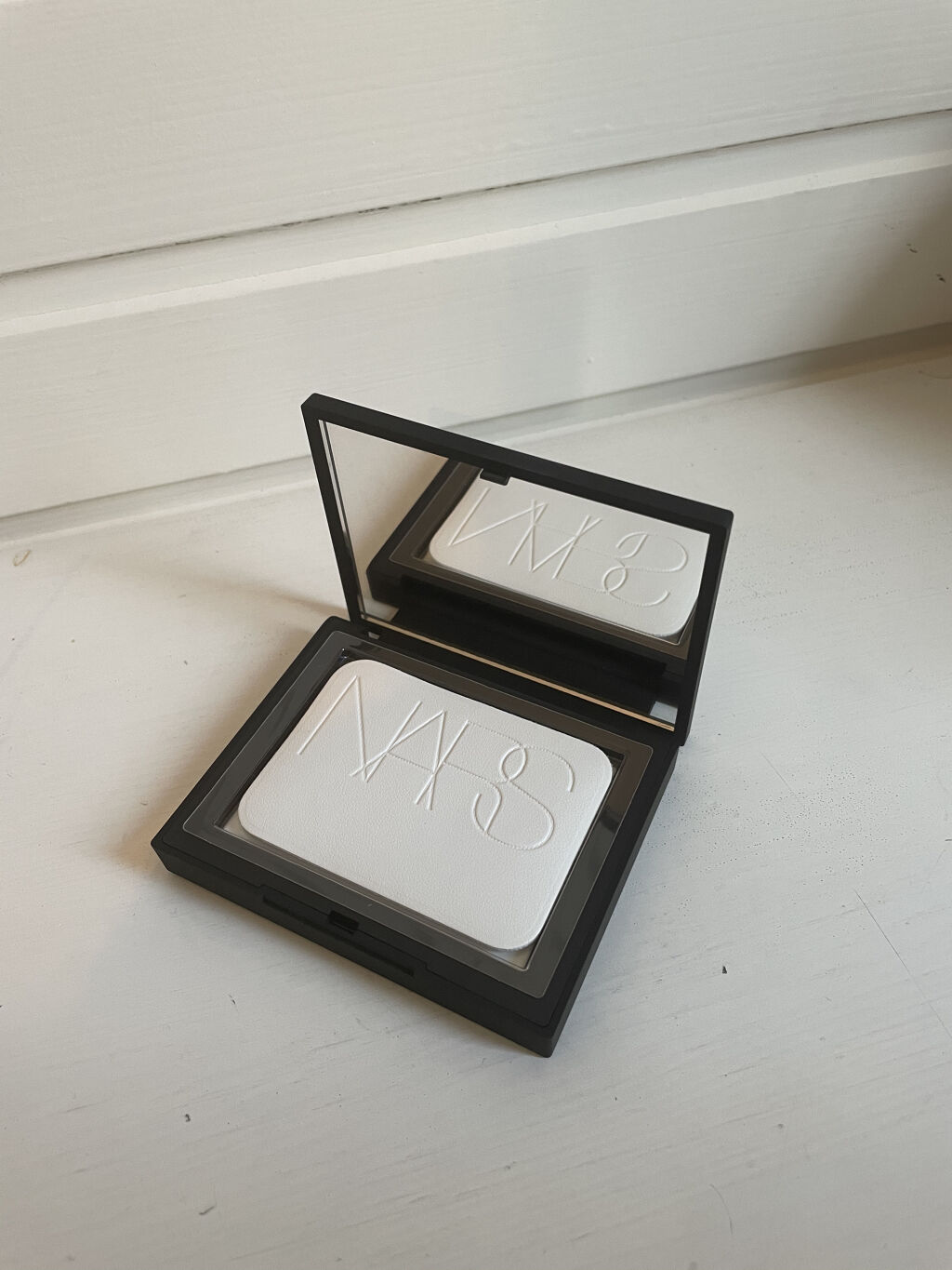 ライトリフレクティングセッティングパウダー　プレスト　N/NARS/プレストパウダーを使ったクチコミ（3枚目）