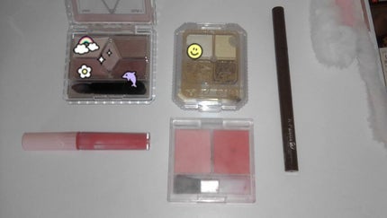 【旧品】パーフェクトスタイリストアイズ/キャンメイク/アイシャドウパレットを使ったクチコミ(3枚目)