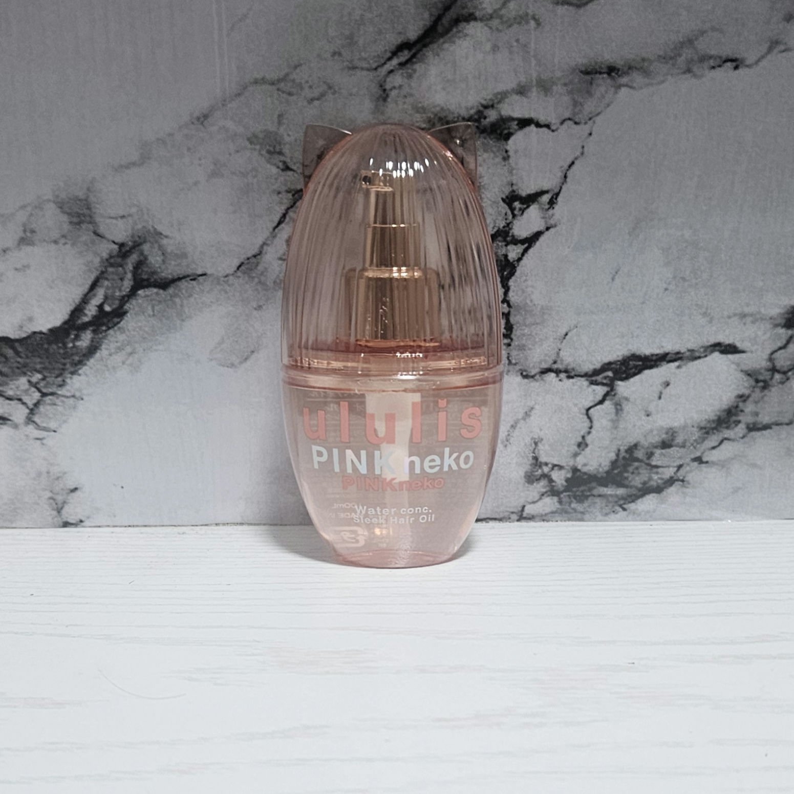 ウルリス ピンクネコ  ウォーターコンク スリーク ヘアオイル/ululis/ヘアオイルを使ったクチコミ（1枚目）