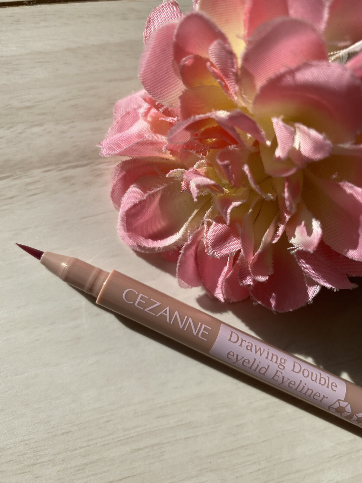 描くふたえアイライナー/CEZANNE/リキッドアイライナーを使ったクチコミ（2枚目）