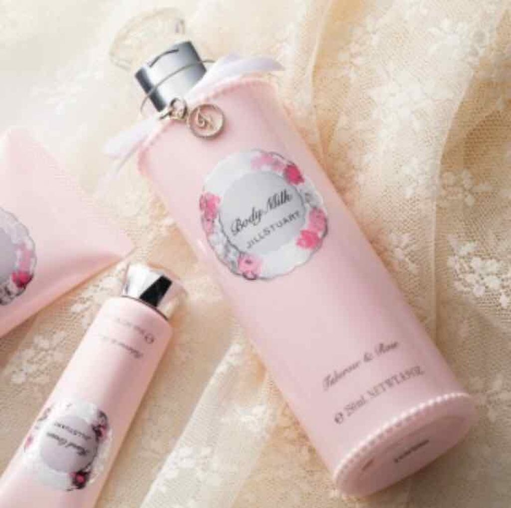 ハトムギ化粧水(ナチュリエ スキンコンディショナー R )/ナチュリエ/化粧水を使ったクチコミ(2枚目)