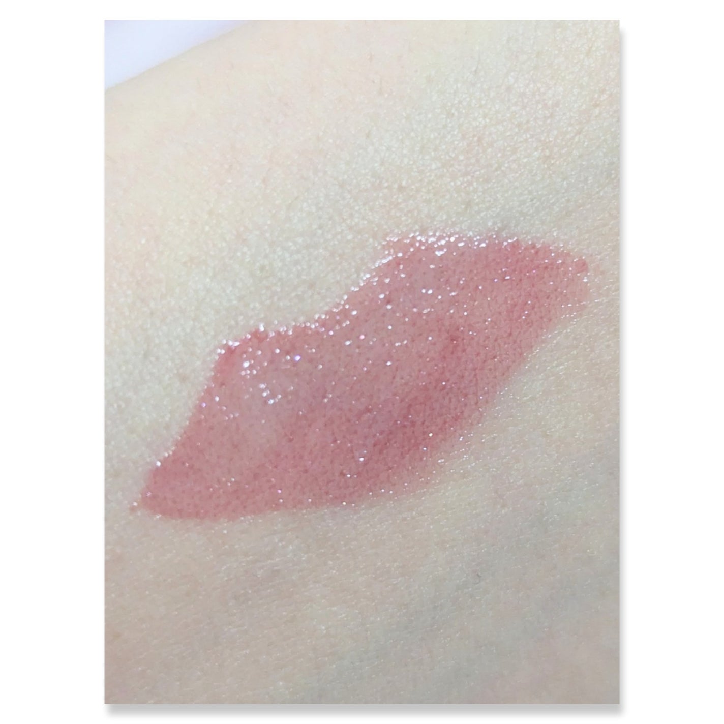 エレガンス ブリリアント ルージュ ビジュー/Elégance/リップグロスを使ったクチコミ(3枚目)