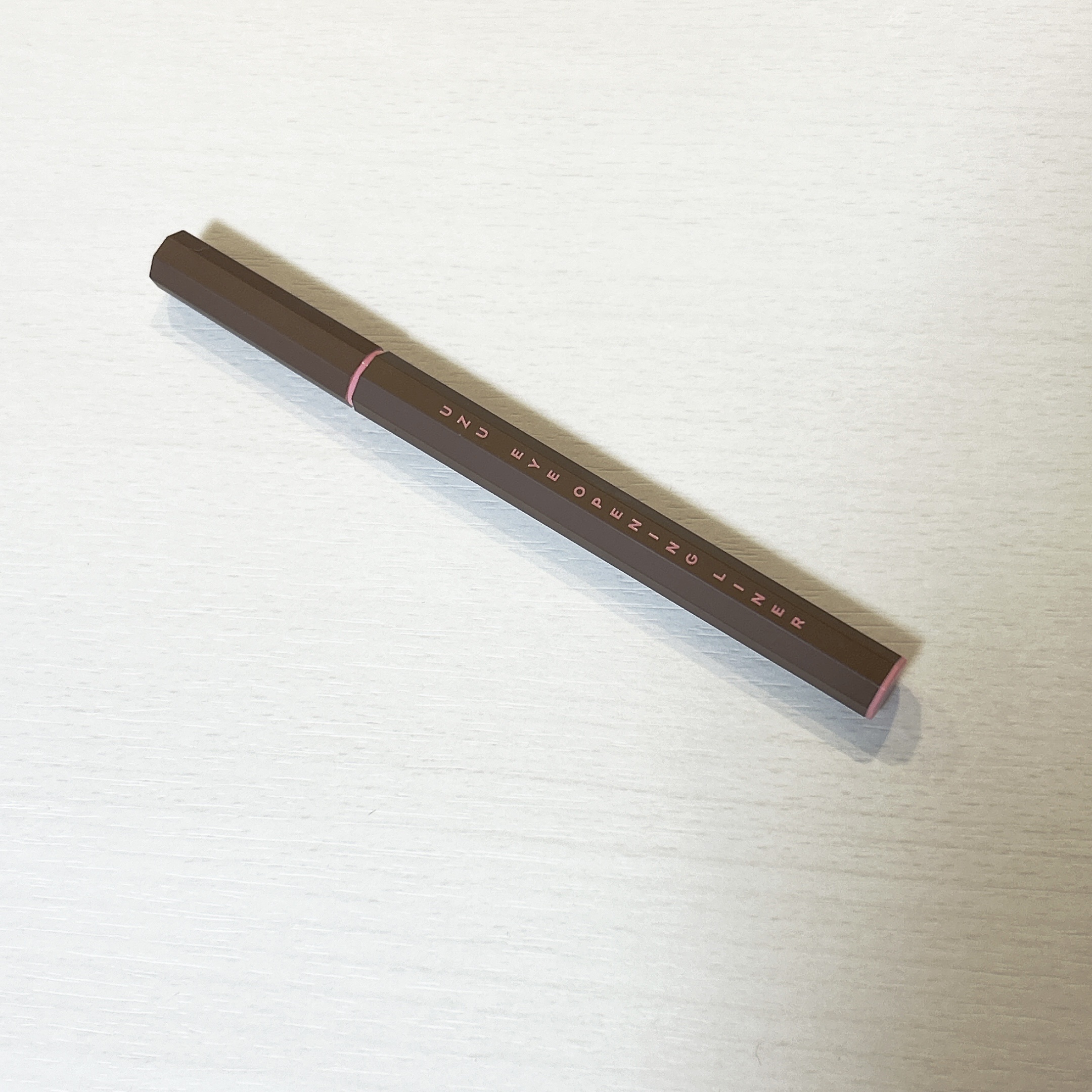 EYE OPENING LINER/UZU BY FLOWFUSHI/アイライナーを使ったクチコミ（1枚目）