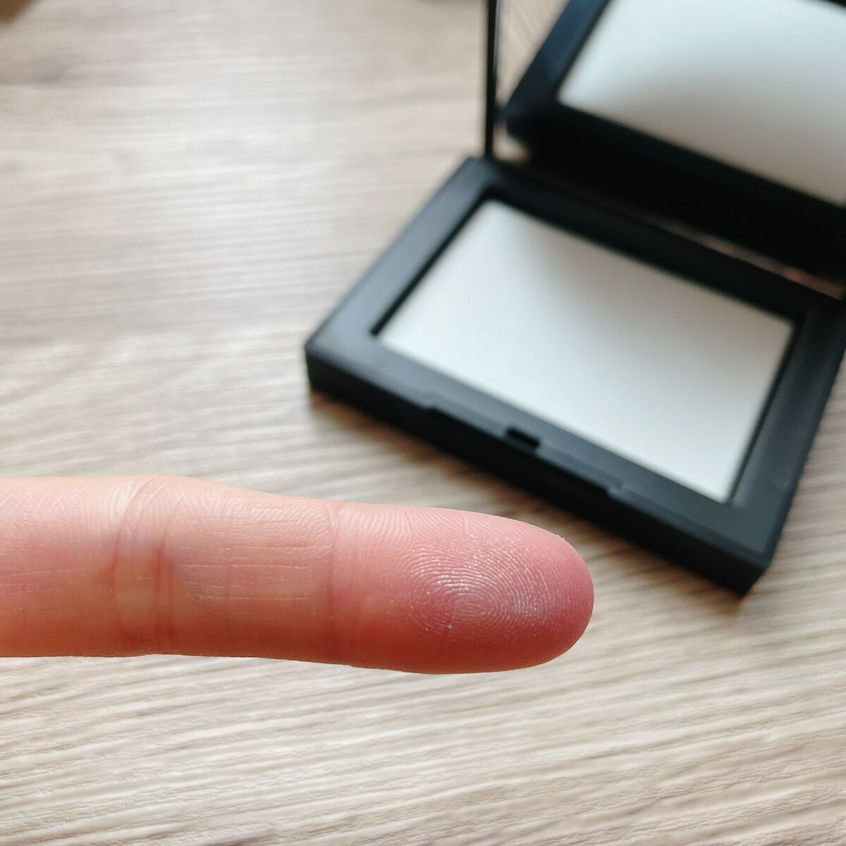 ライトリフレクティングセッティングパウダー　プレスト　N/NARS/プレストパウダーを使ったクチコミ（3枚目）