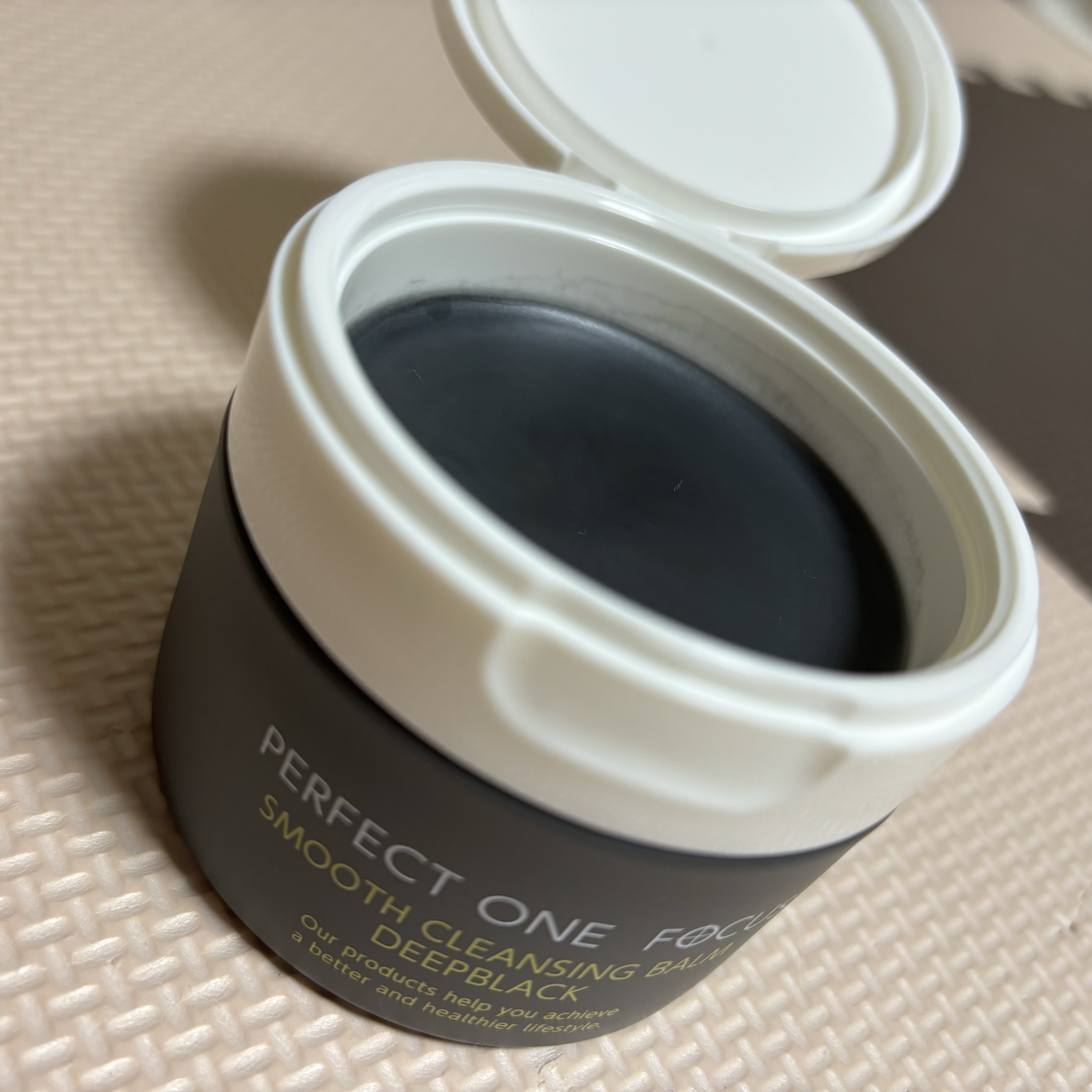 パーフェクトワンフォーカス スムースクレンジングバーム ディープブラック/PERFECT ONE  FOCUS/クレンジングバームを使ったクチコミ（1枚目）