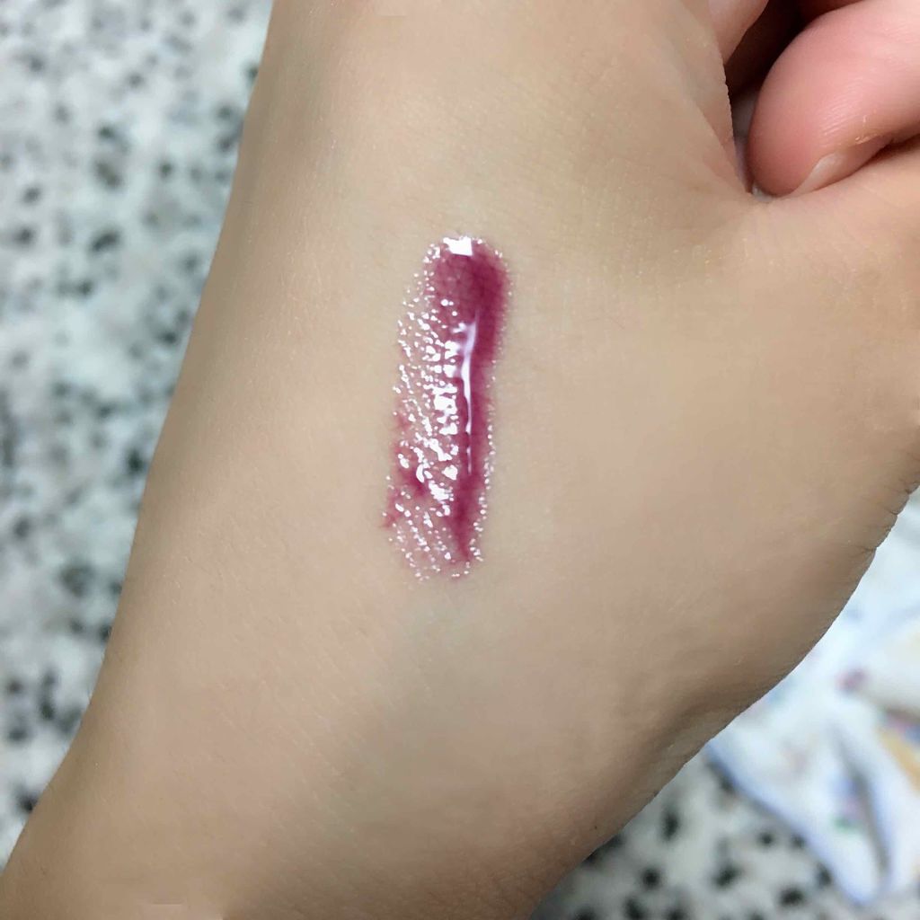 コンフォート リップオイル  08 blackberry/CLARINS/リップグロスを使ったクチコミ（2枚目）