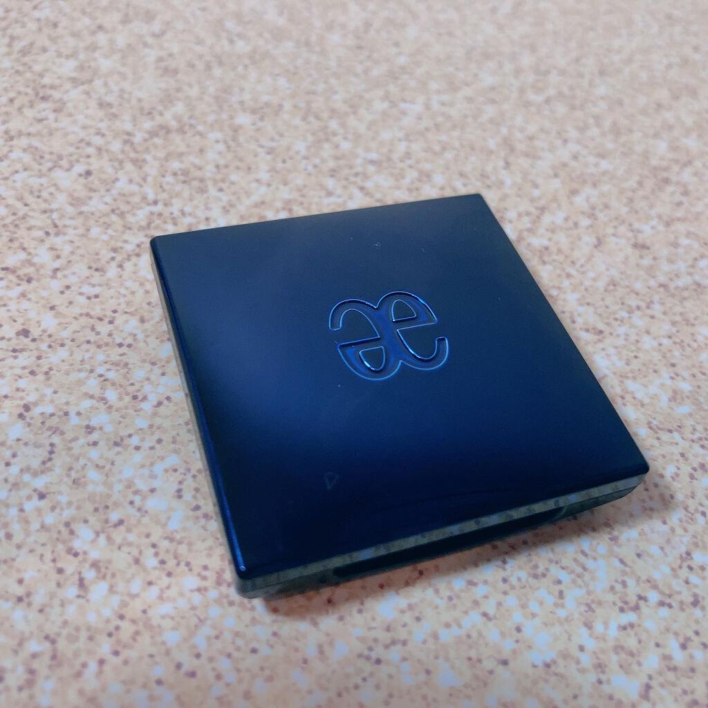 ラズル アイカラー/エレガンス ラズル /単色アイシャドウを使ったクチコミ(1枚目)