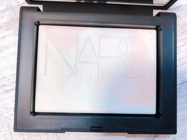 ライトリフレクティングセッティングパウダー　プレスト　N/NARS/プレストパウダーを使ったクチコミ（2枚目）