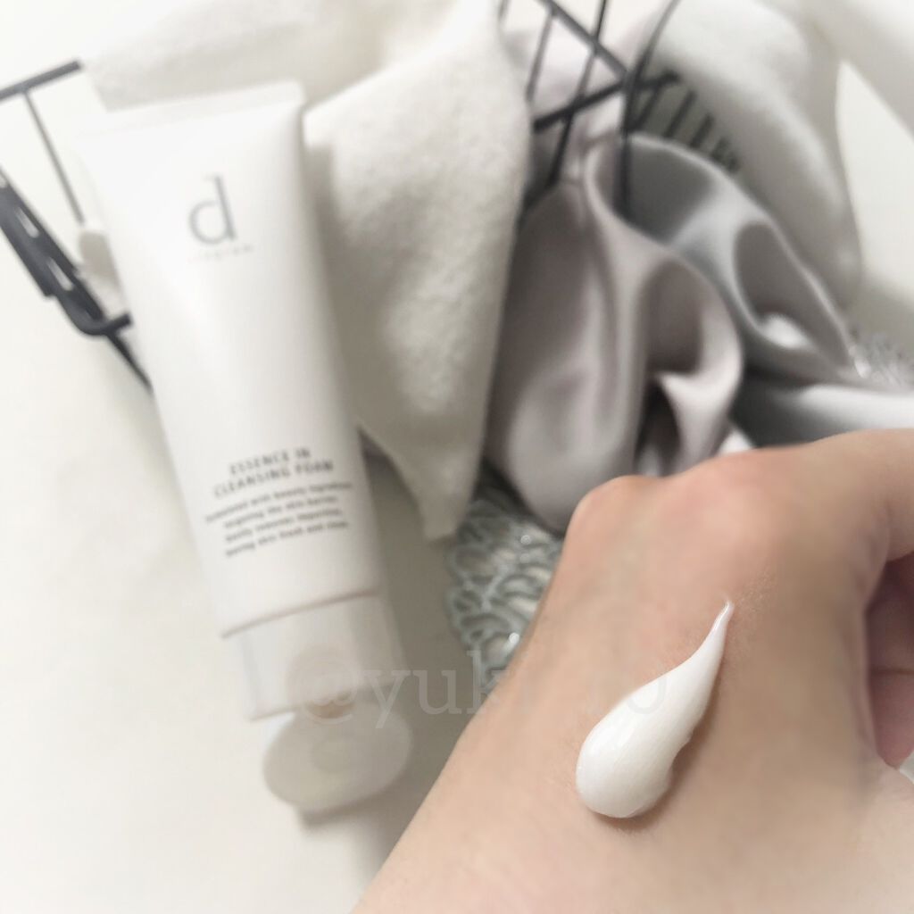 エッセンスイン クレンジングフォーム/d プログラム/洗顔フォームを使ったクチコミ(2枚目)