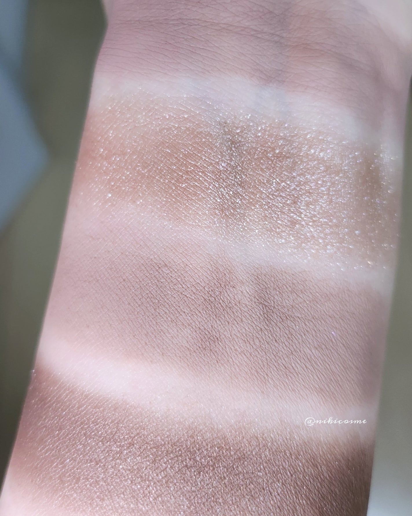 ソフトブラーリングアイパレット/wakemake/アイシャドウパレットを使ったクチコミ(7枚目)