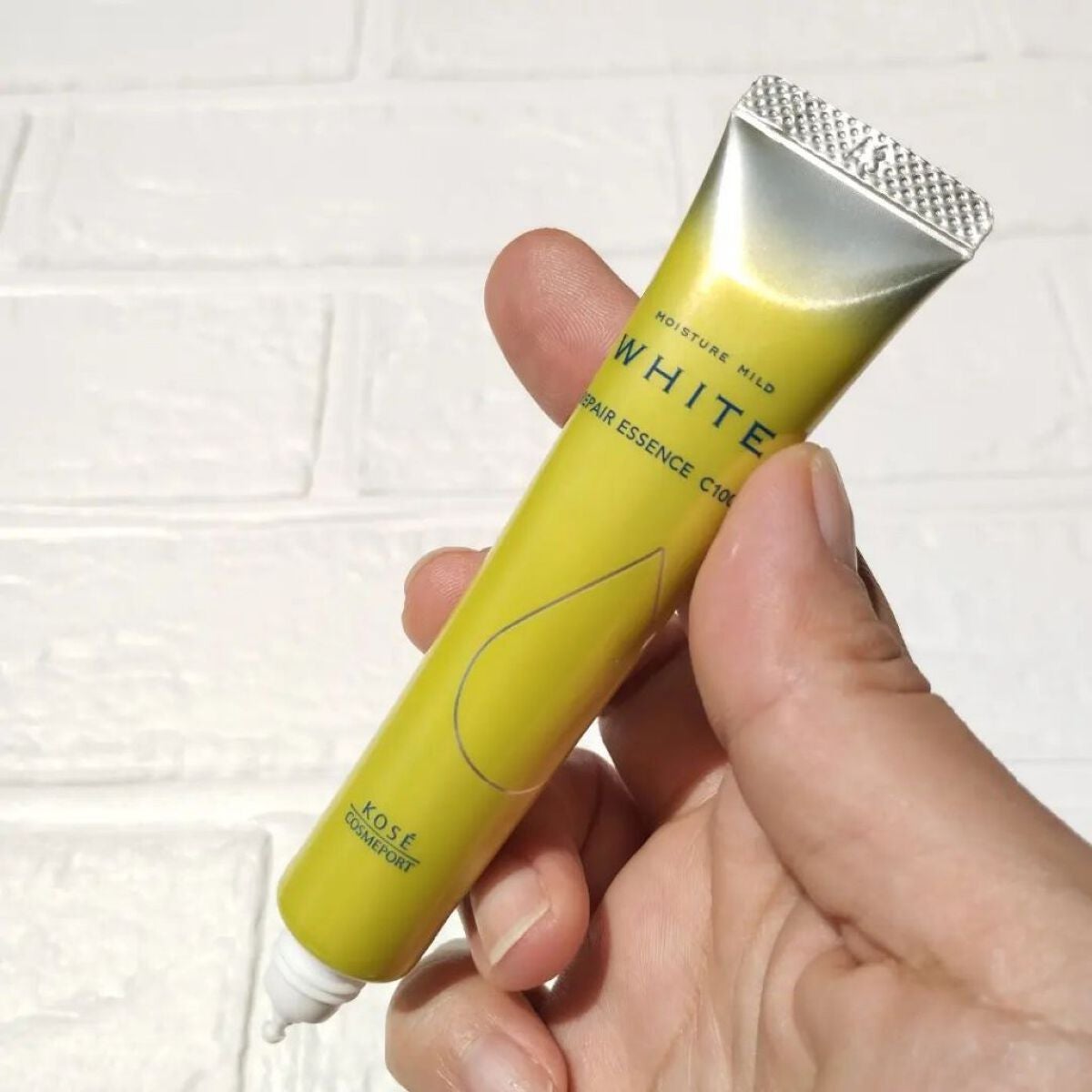 モイスチュアマイルドホワイトリペアエッセンス C100/モイスチュアマイルド ホワイト/美容液を使ったクチコミ(2枚目)