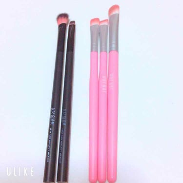 UR GLAM　DUO EYESHADOW BRUSH B（デュオアイシャドウブラシB）/U R GLAM/メイクブラシを使ったクチコミ（1枚目）