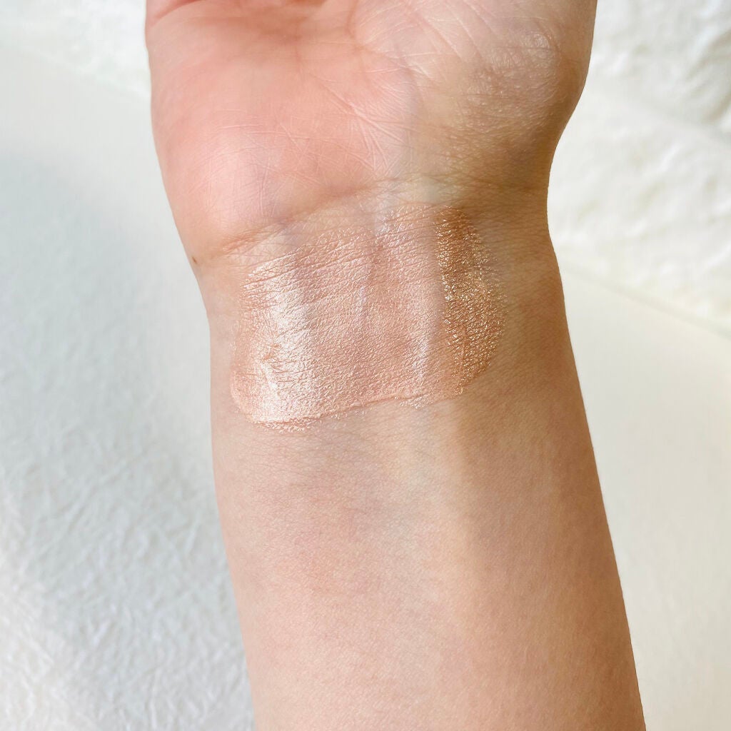 フェイス ハイライター/BOBBI BROWN/リキッドハイライトを使ったクチコミ(2枚目)