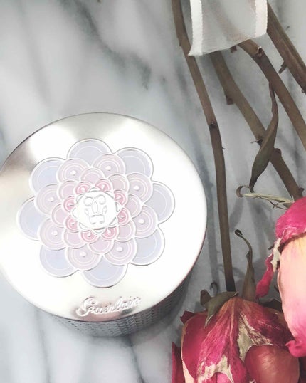 メテオリット ビーユ/GUERLAIN/フェイスパウダーを使ったクチコミ(1枚目)