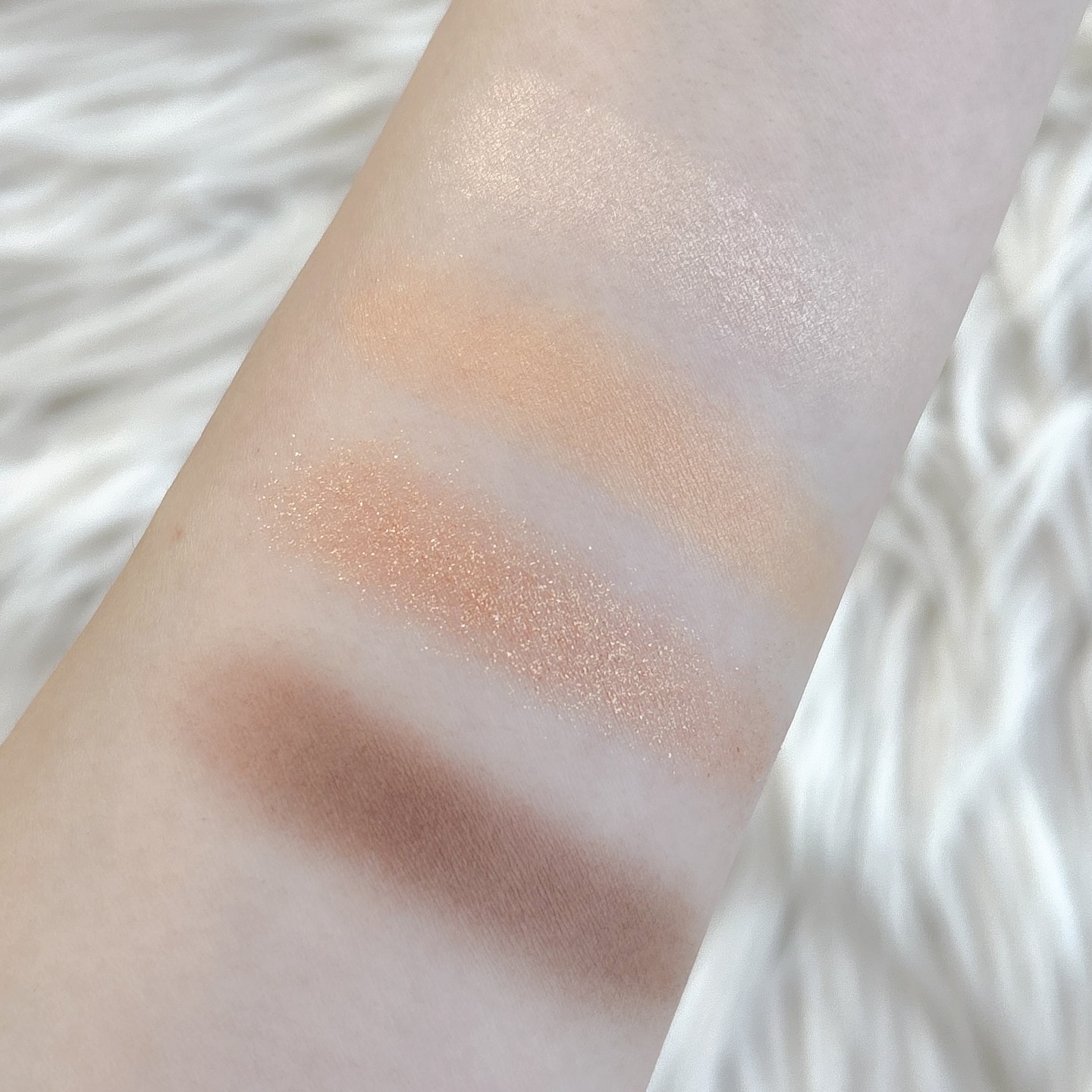 ワンダー エバー アイシャドウ/リンメル ロンドン/アイシャドウパレットを使ったクチコミ（3枚目）