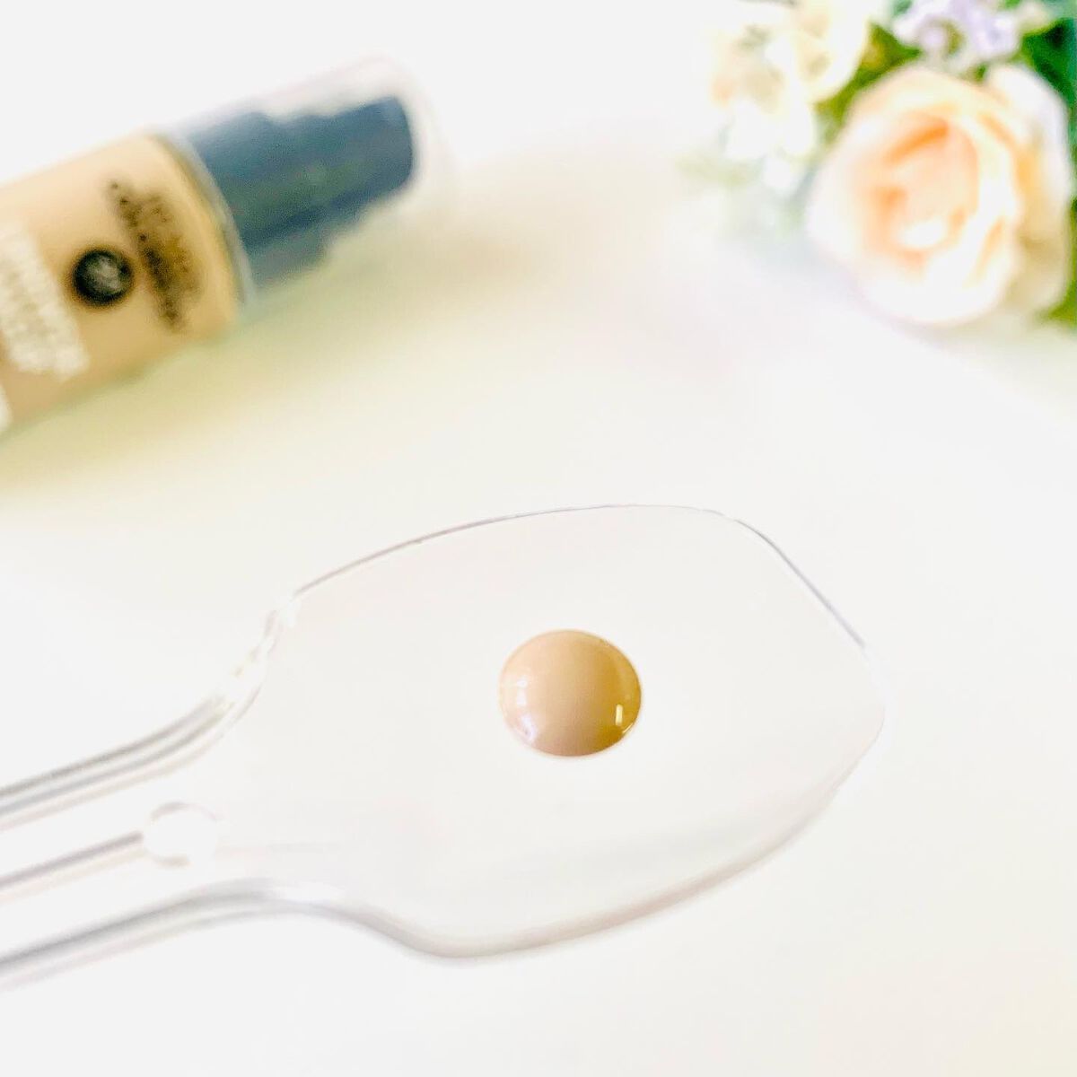 カラーステイ ロングウェア メイクアップ/REVLON/リキッドファンデーションを使ったクチコミ(3枚目)