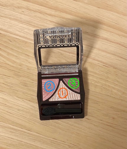 ジューシーピュアアイズ/キャンメイク/アイシャドウパレットを使ったクチコミ(2枚目)