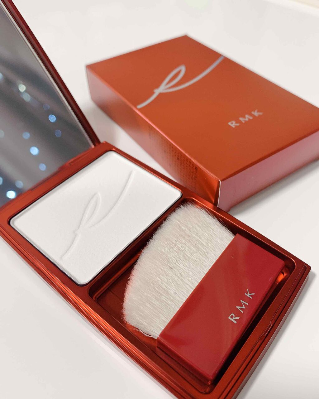 江戸桜 トランスルーセントパウダー/RMK/ルースパウダーを使ったクチコミ(2枚目)