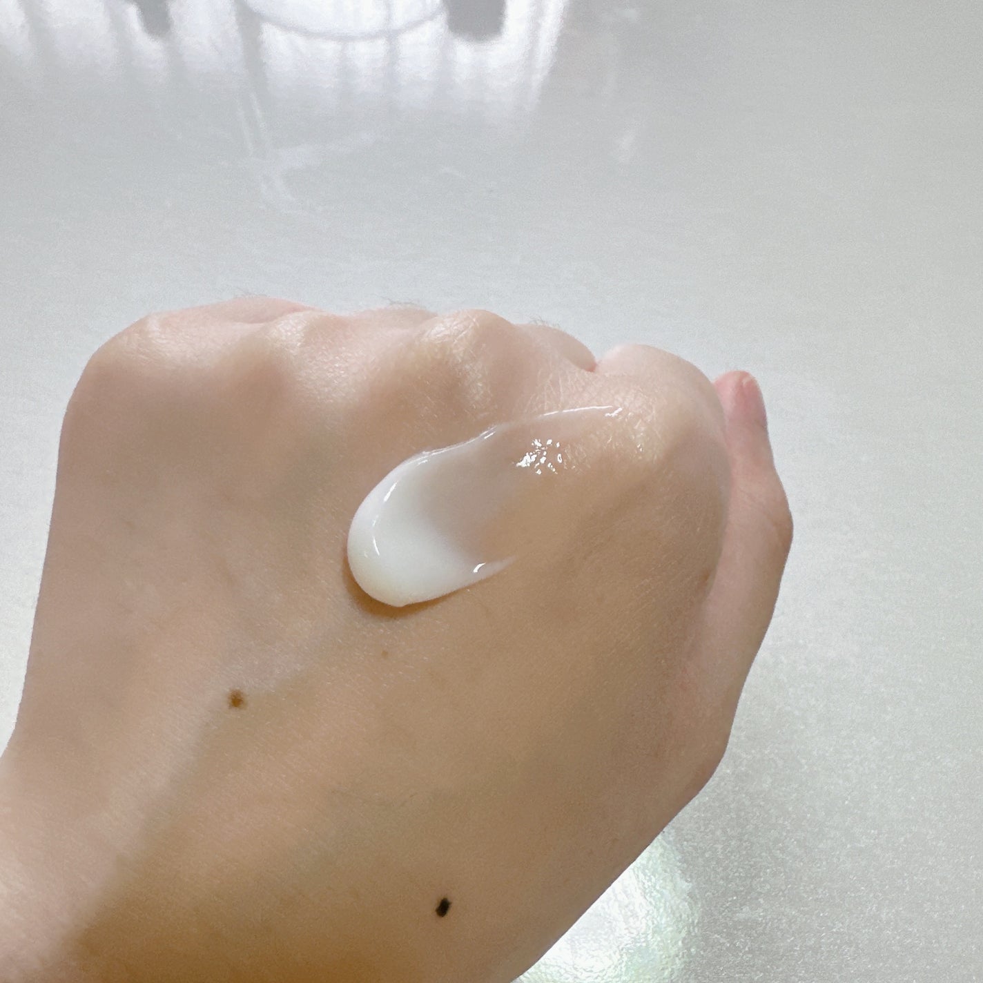 アキュリアルナインコントロールエックスクリーム/ACWELL/フェイスクリームを使ったクチコミ(3枚目)