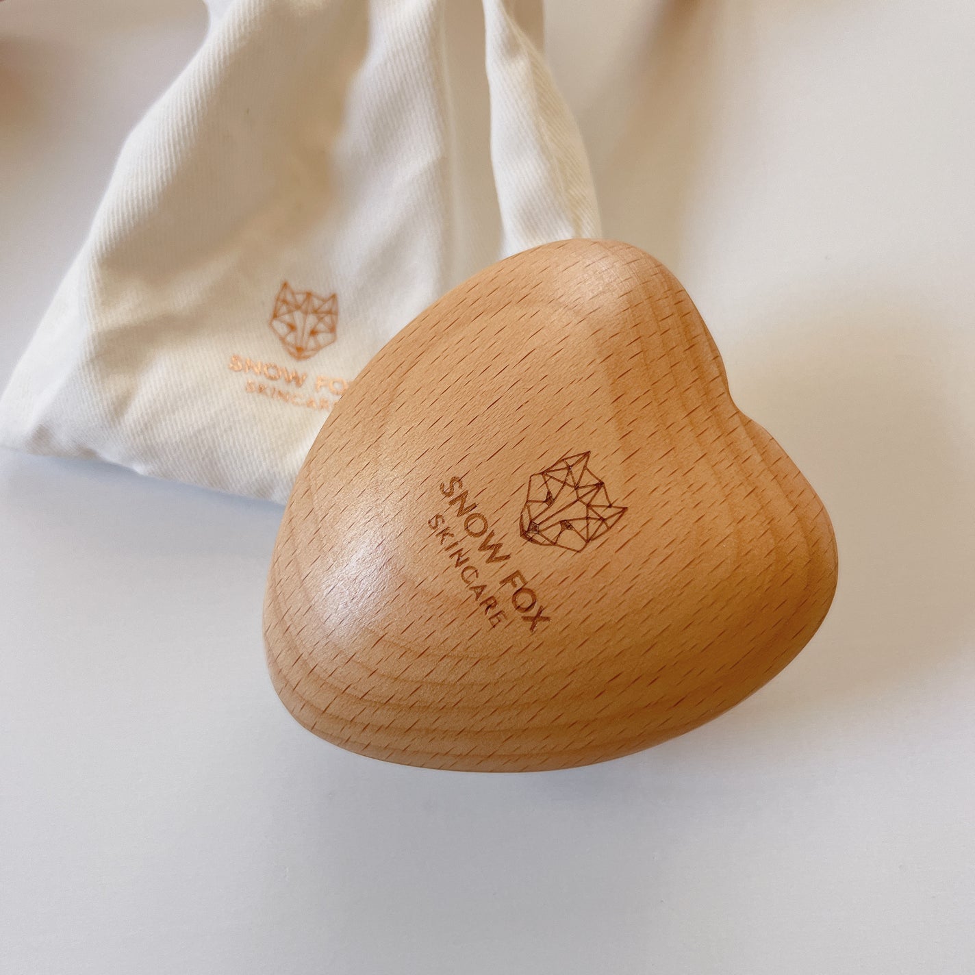 プレミアム FOX カッサ ウッド ミニハート ヘアブラシ/SNOW FOX SKINCARE/ヘアブラシを使ったクチコミ(3枚目)