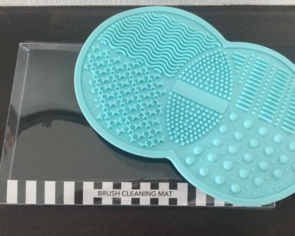 ブラシクリーニングマット/3COINS/その他化粧小物を使ったクチコミ（1枚目）