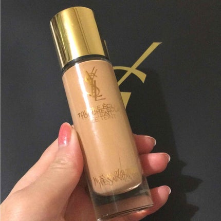 タン ラディアント タッチ エクラ/YVES SAINT LAURENT BEAUTE/リキッドファンデーションを使ったクチコミ(1枚目)