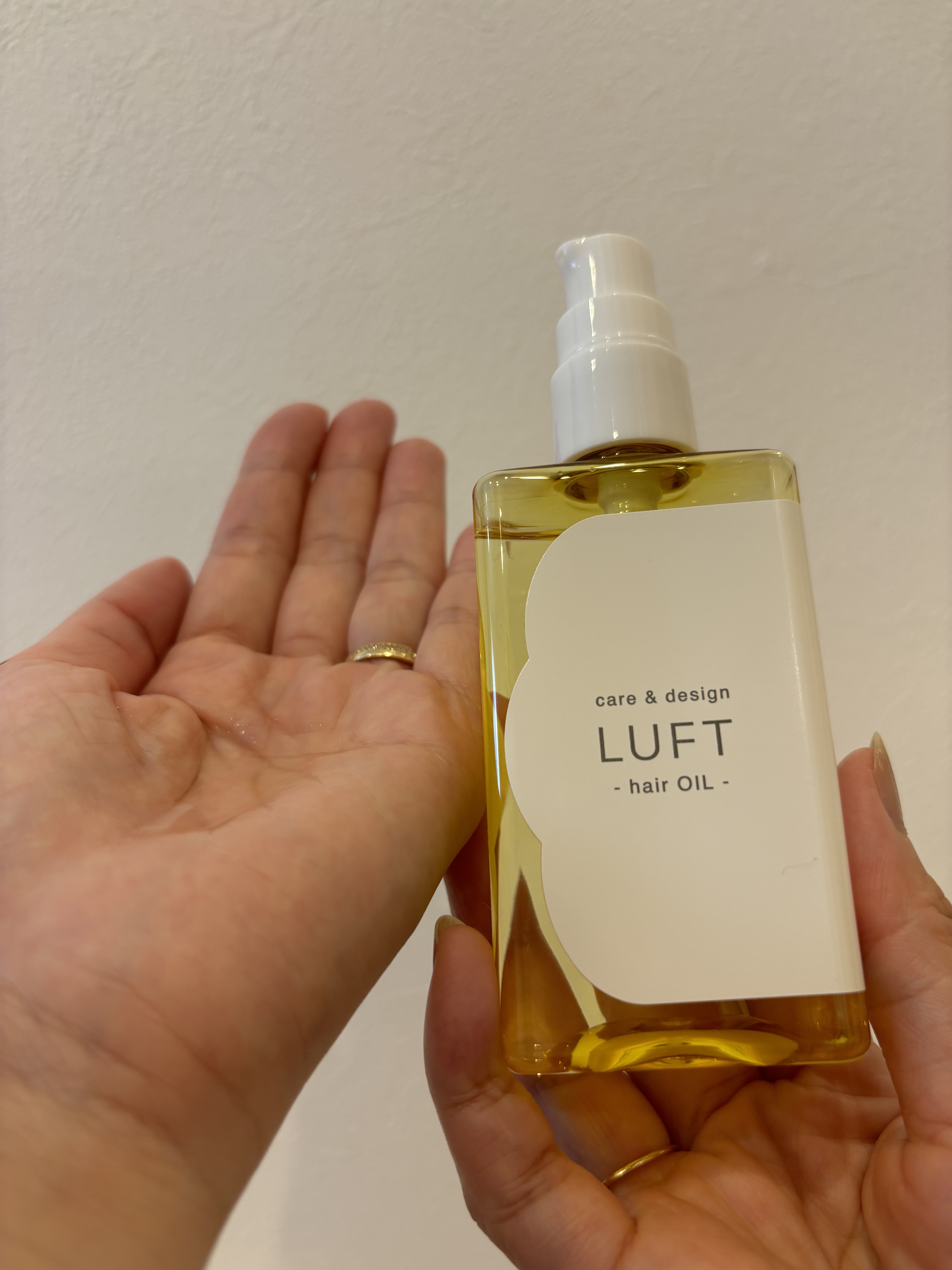ケア＆デザイン オイルH/LUFT/ヘアオイルを使ったクチコミ（2枚目）