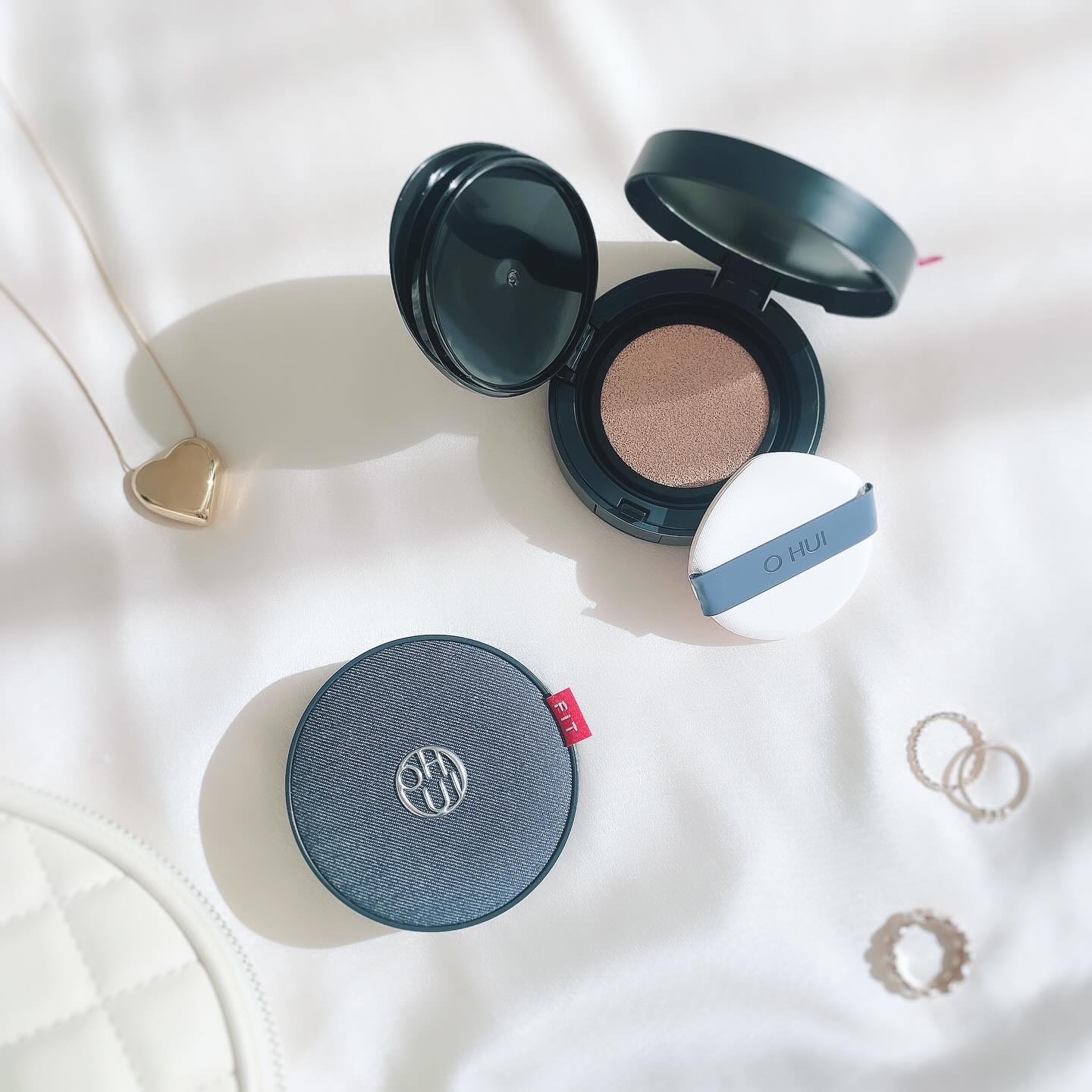 アルティメットフィット ロングウェアデニムクッション/OHUI/クッションファンデーションを使ったクチコミ（1枚目）