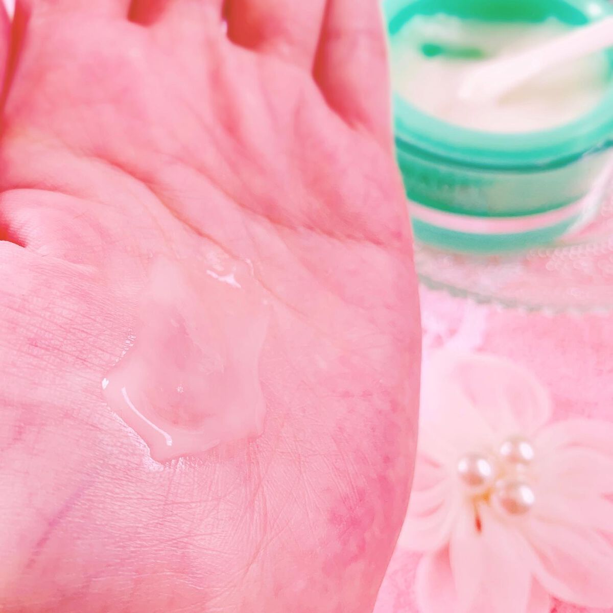 恵梨 on LIPS 「#カナデル#プレミアバリアフィックスカナデルの新商品をお試しさ..」(4枚目)