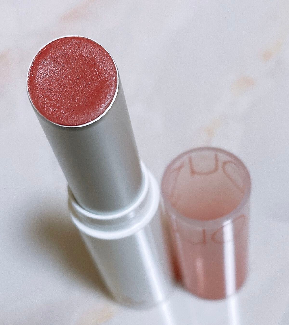 グラスティングメルティングバーム/rom&nd/リップバームを使ったクチコミ(2枚目)