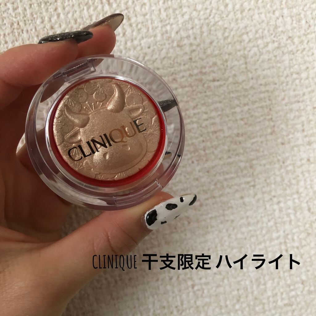 CLINIQUE  チーク　ハイライト