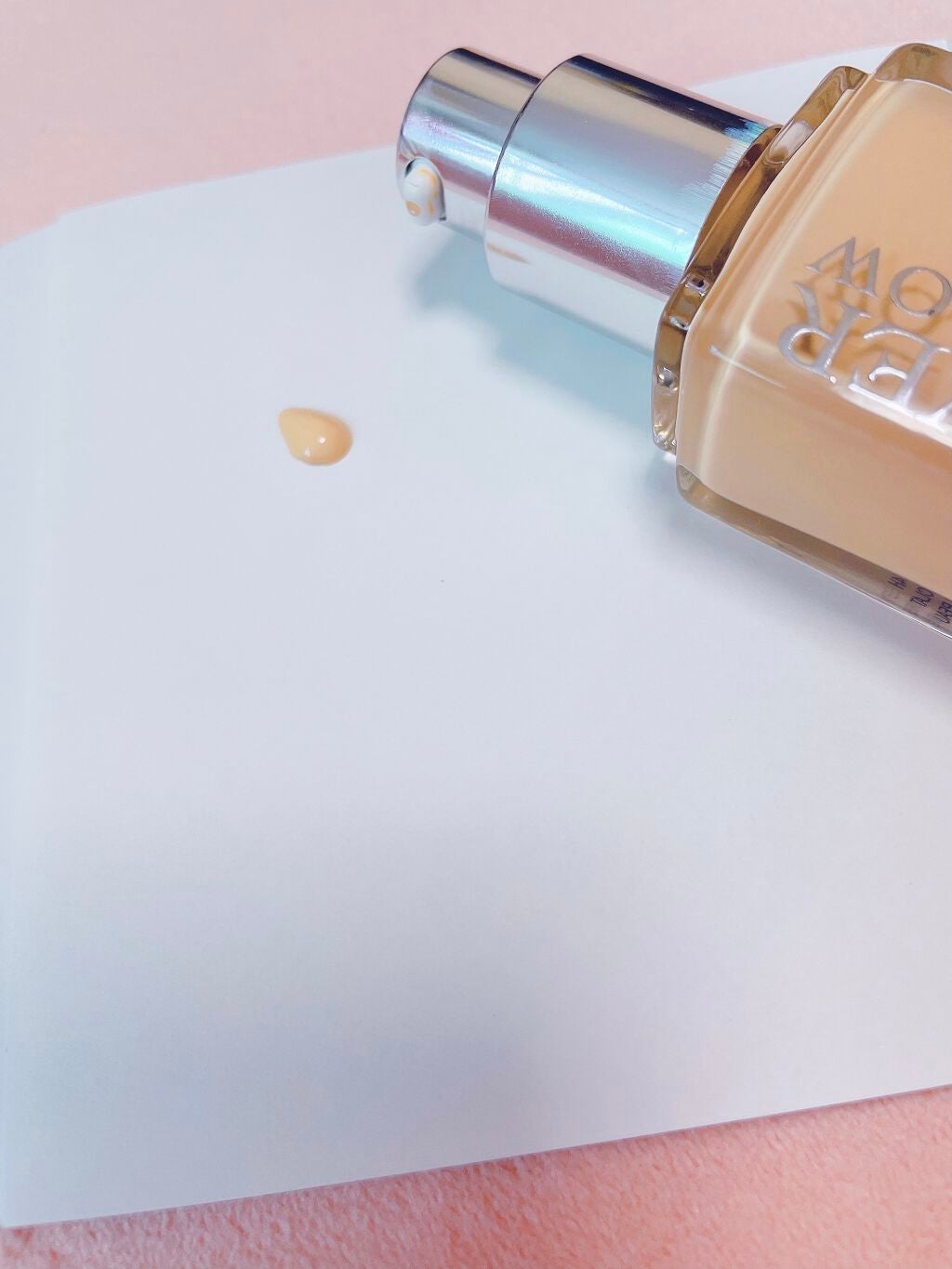 【旧】ディオールスキン フォーエヴァー フルイド グロウ/Dior/リキッドファンデーションを使ったクチコミ(2枚目)