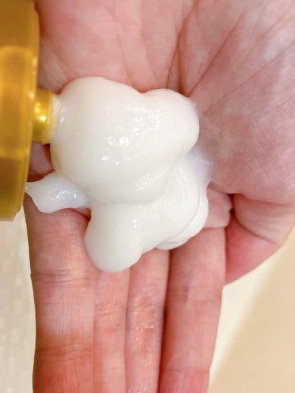 THE BEAUTY 髪のキメ美容プレミアムトリートメント<モイストリペアプレミアム>/エッセンシャル/洗い流すヘアトリートメントを使ったクチコミ(3枚目)