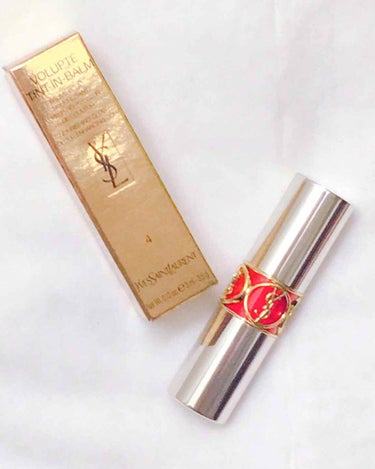 Yves Saint Laurent   
ヴォリュプテティントインバーム4番

4300円(税抜)
┈┈┈┈┈┈┈ ❁ ❁ ❁ ┈┈┈┈┈┈┈┈

憧れのイブサンローラン...(♡)

お姉ちゃんがハ