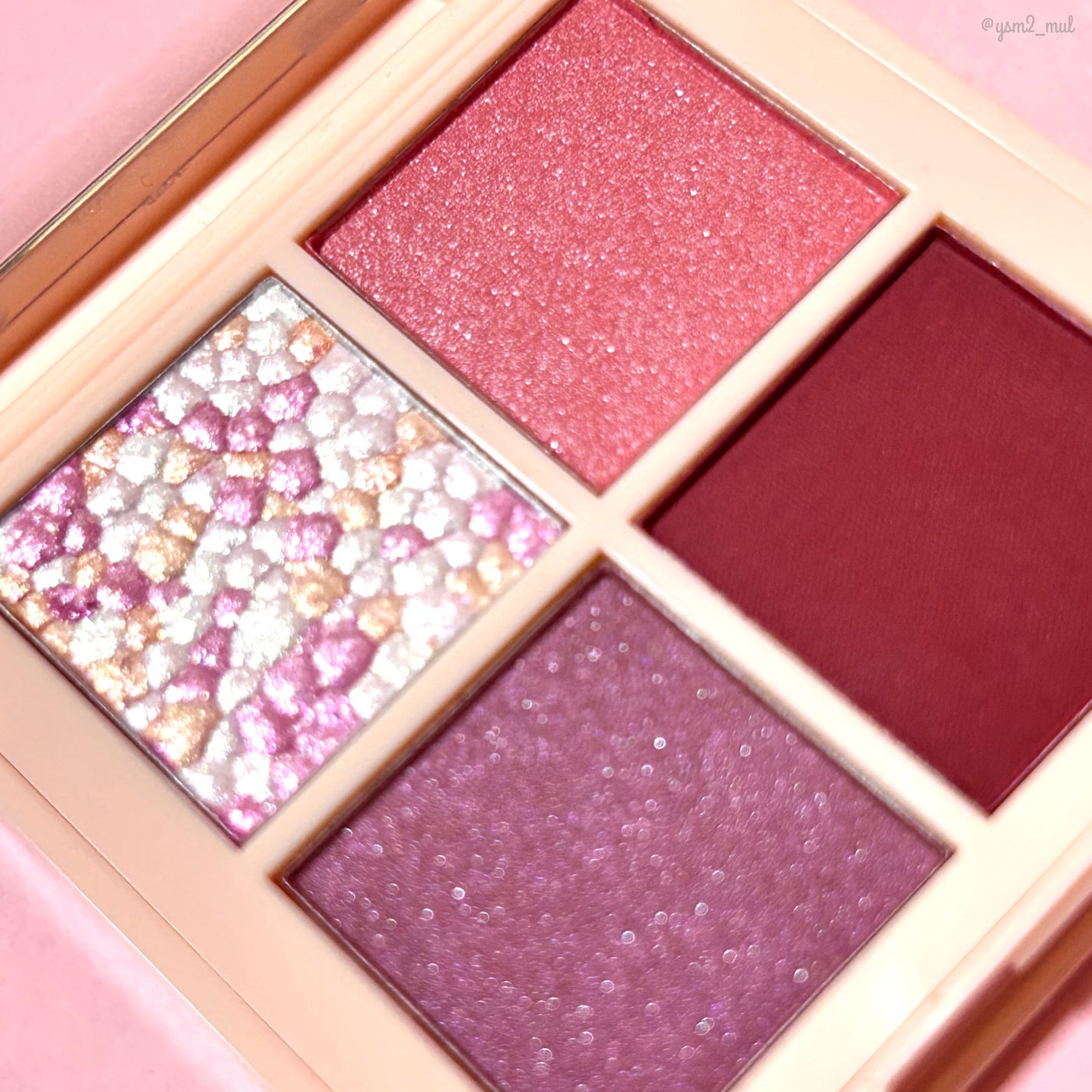 レブロン ダズル アイシャドウ クアッド/REVLON/アイシャドウパレットを使ったクチコミ(8枚目)