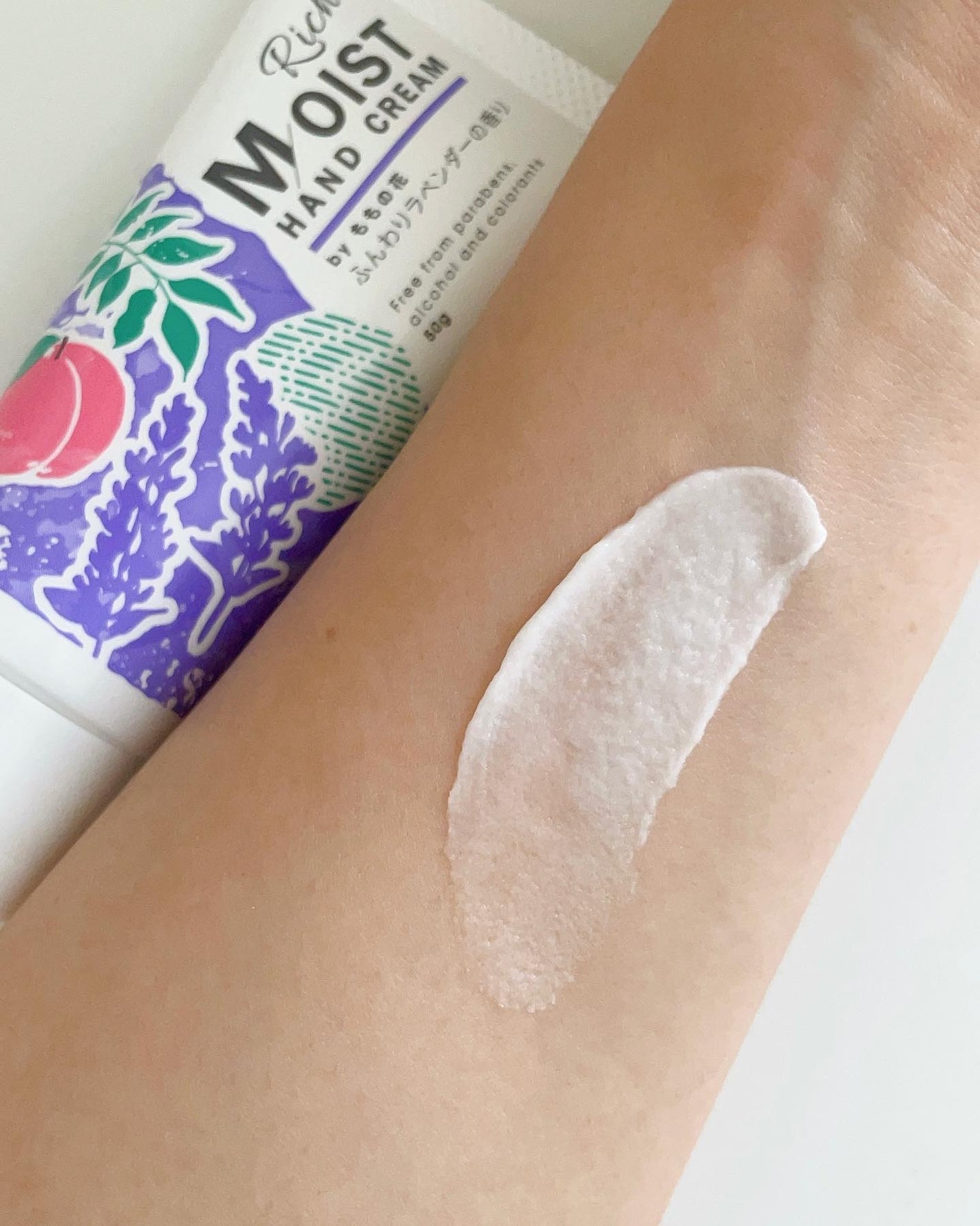 ももの花 モイストハンドクリーム すっきりピーチの香り/オリヂナル/ハンドクリームを使ったクチコミ(7枚目)