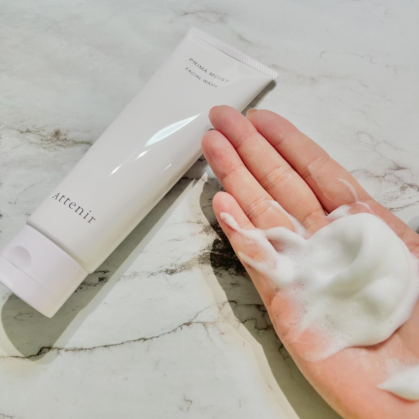 プリマモイスト デイエマルジョン ボトル60mL/アテニア/乳液を使ったクチコミ（2枚目）