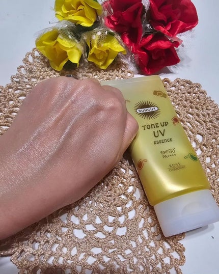 hayarenalove on LIPS 「#PR#サンカット #トーンアップUVエッセンスレモンイエロー..」(4枚目)