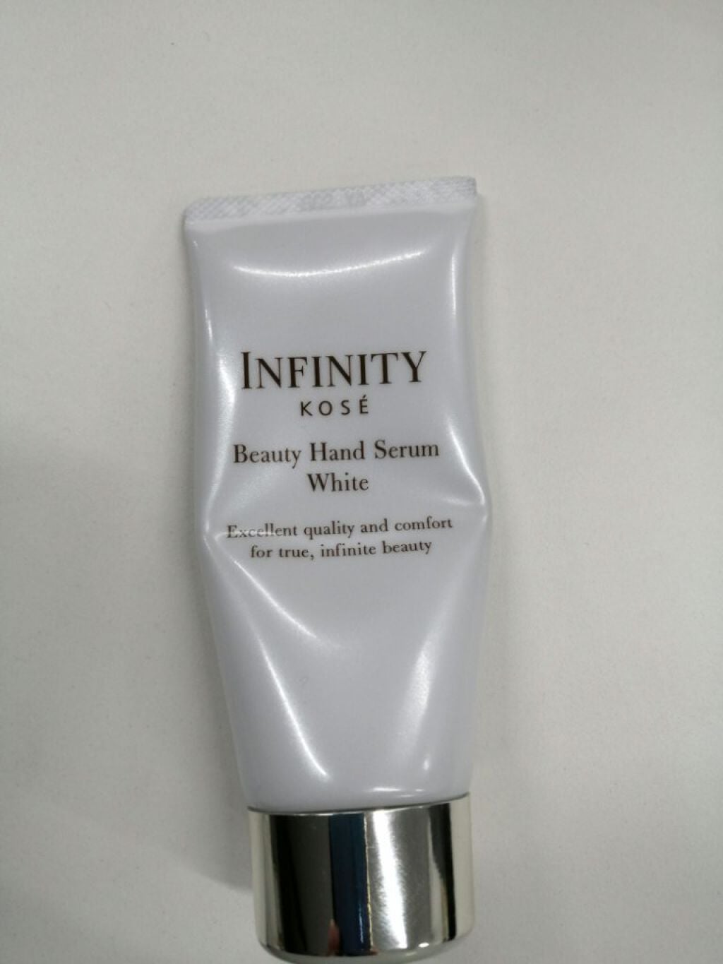 ビューティハンドセラム ホワイト/インフィニティ/ハンドクリームを使ったクチコミ(1枚目)