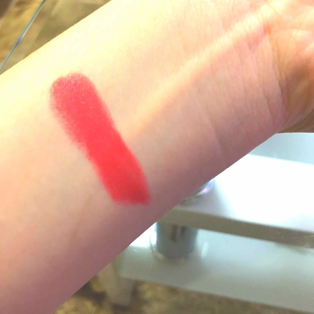 スーパー ラストラス リップスティック/REVLON/口紅を使ったクチコミ(2枚目)