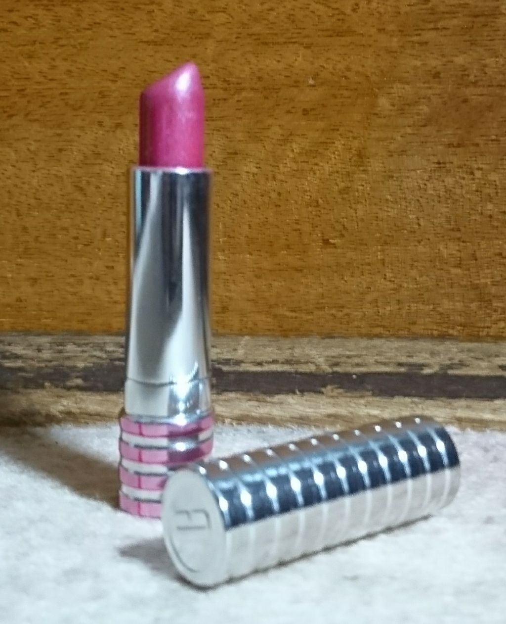 カラー サージ リップスティック/CLINIQUE/口紅を使ったクチコミ（2枚目）