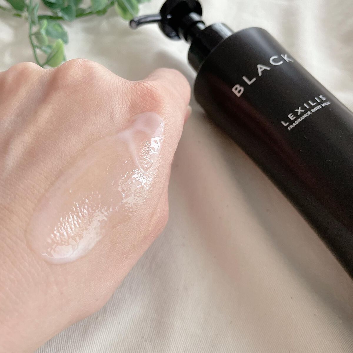ブラック フレグランス ボディミルク/LEXILIS/ボディミルクを使ったクチコミ（3枚目）