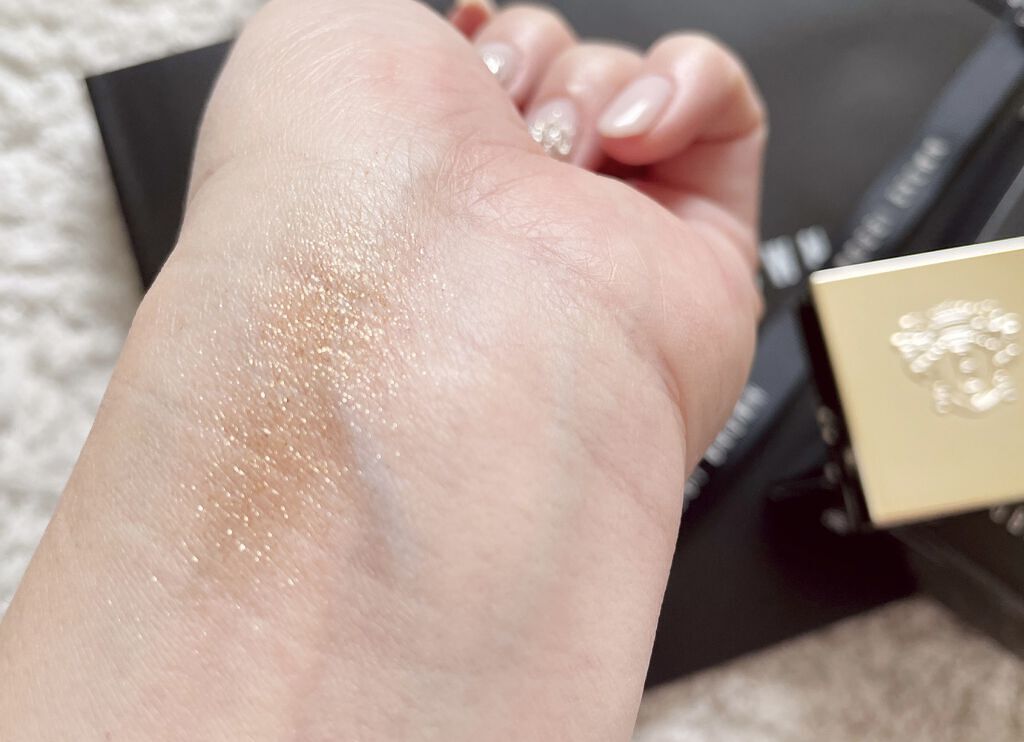 リュクスアイシャドウ 10 サンフレア(リッチ スパークル)/BOBBI BROWN/単色アイシャドウを使ったクチコミ（3枚目）