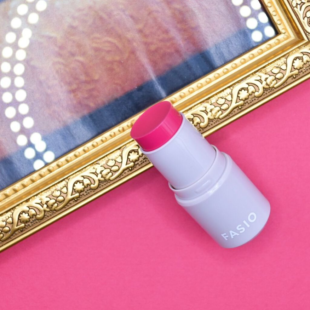 マルチフェイス スティック 05 Fresh Berry/FASIO/ジェル・クリームチークを使ったクチコミ（2枚目）