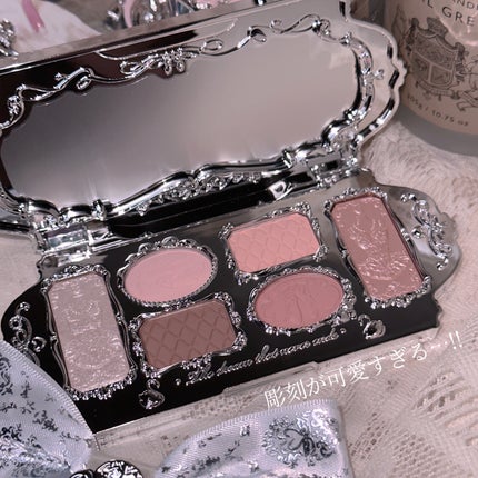 フラワーノーズスワンバレエシリーズ アイシャドウパレット 01 ホワイトスワン/FlowerKnows/アイシャドウパレットを使ったクチコミ(2枚目)